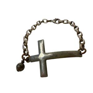 Silver-Tone Cross Pendant Chain Bracelet With Lobster Clasp 7.5" Long Religious